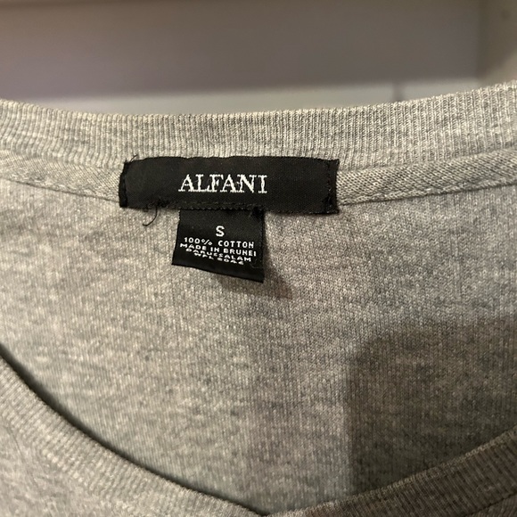 Alfani Gray Long Sleeve Pullover Sweater - Picture 2 of 3